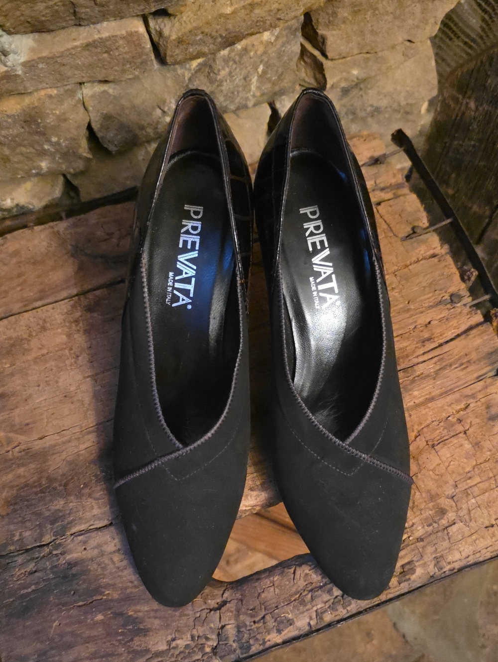 Prevata Black Pointed Toe Women's Pumps